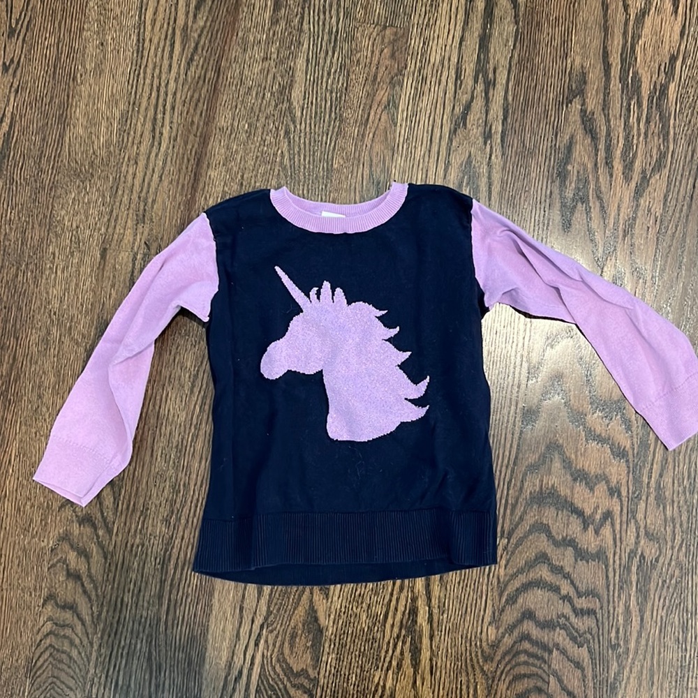 GAP unicorn sweater XS